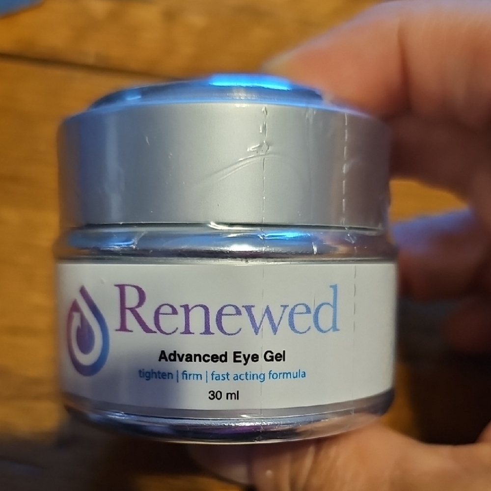 Silver Advanced Eye Gel